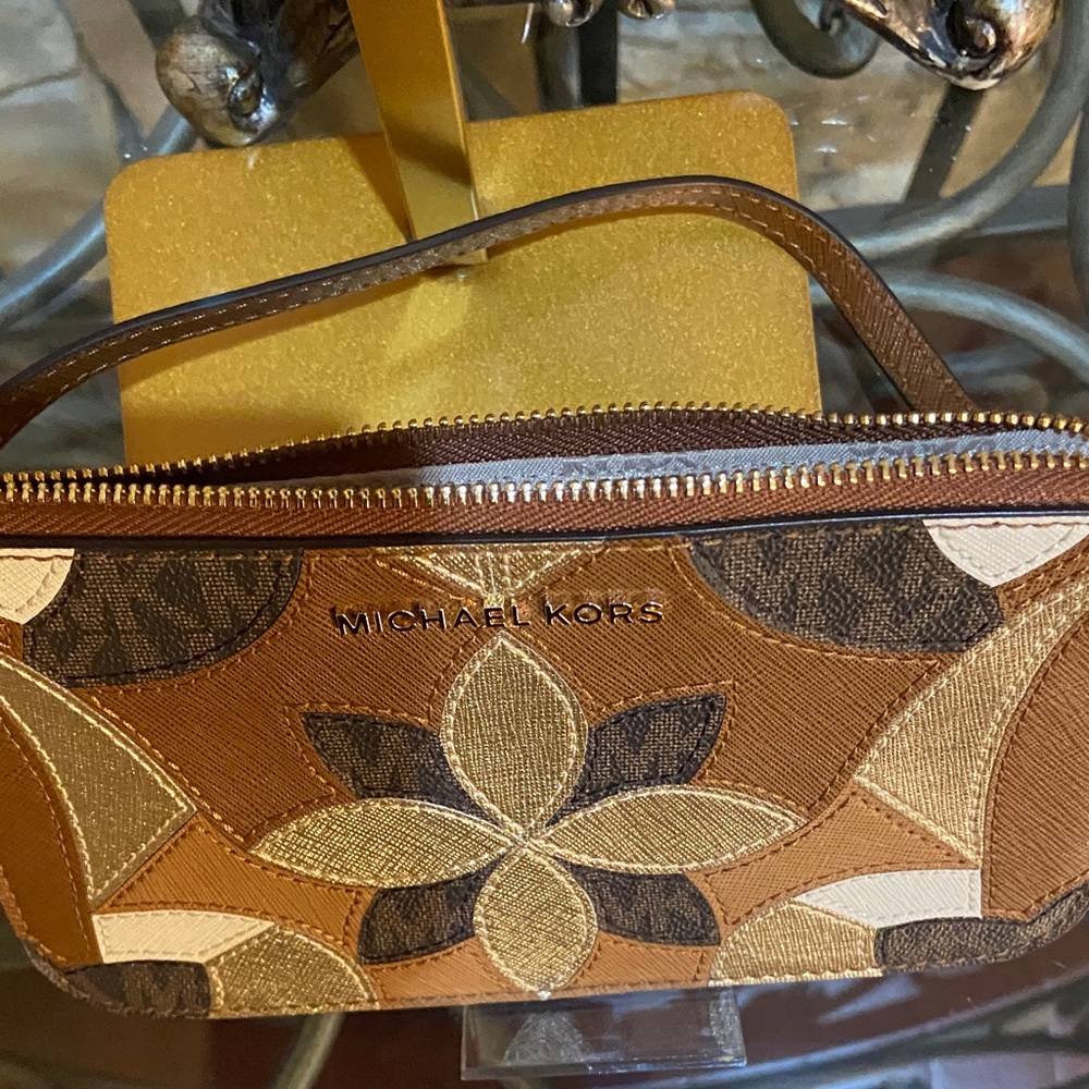 Michael Kors Tan and Gold Floral Wristlet - Picture 3 of 7